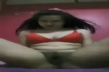 Cam BH Merah Colmek Memek Sampe Gila Keenakan